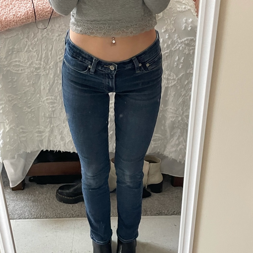Lucky V line Jeans